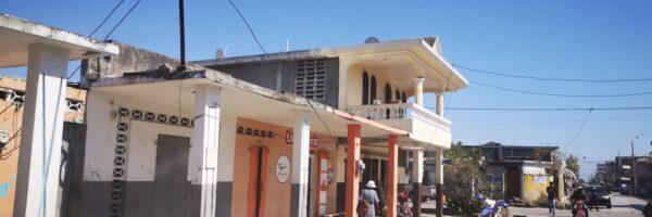 Les Cayes - preview image